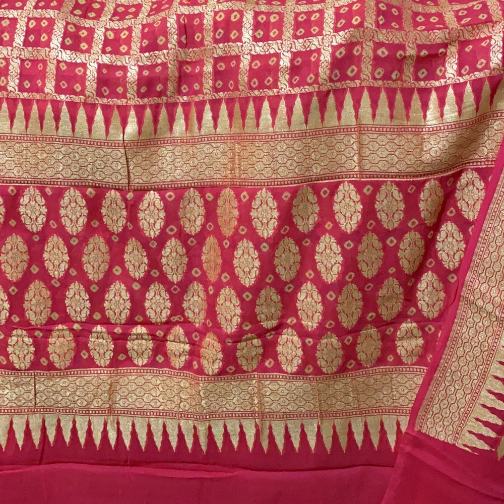 Benarasi khaddi Georgette bandhani Dupatta